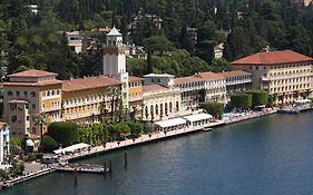 Grand Hotel Gardone  4*